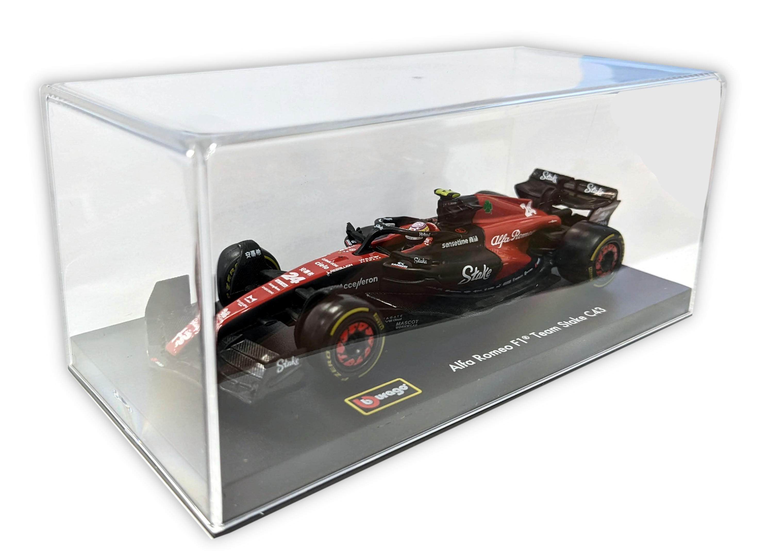 Bburago 18-38086 - Modellauto - F1 Alfa Romeo C43 #24 Zhou (mit Helm, Maßstab 1:43)