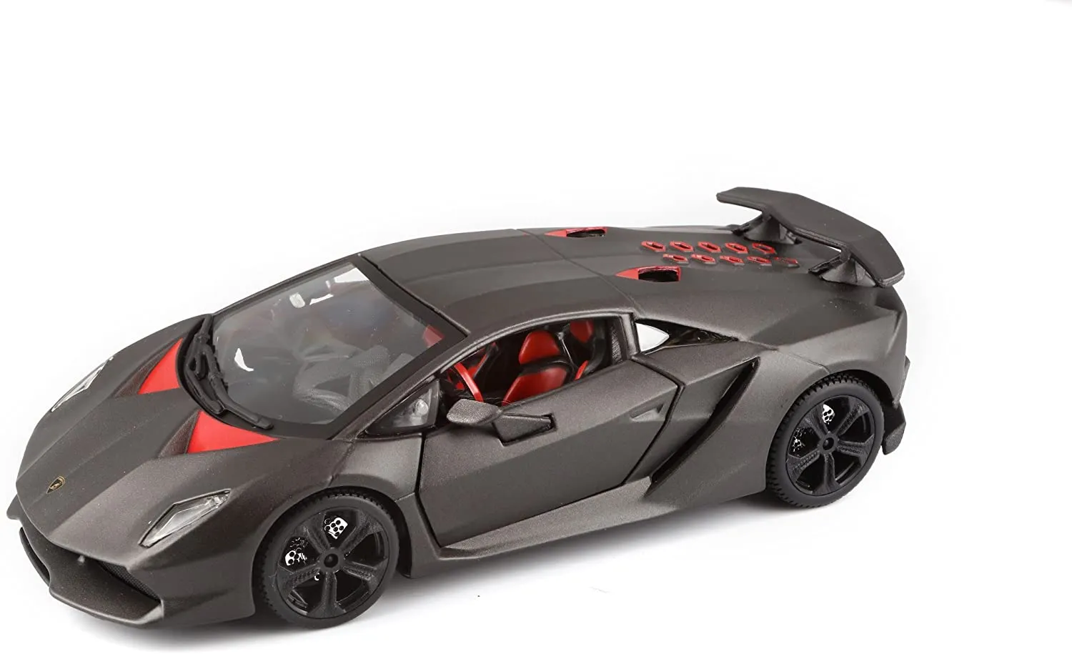 Bburago 18-21061 - Modellauto - Lamborghini Sesto Elemento (grau metallic, Maßstab 1:24)