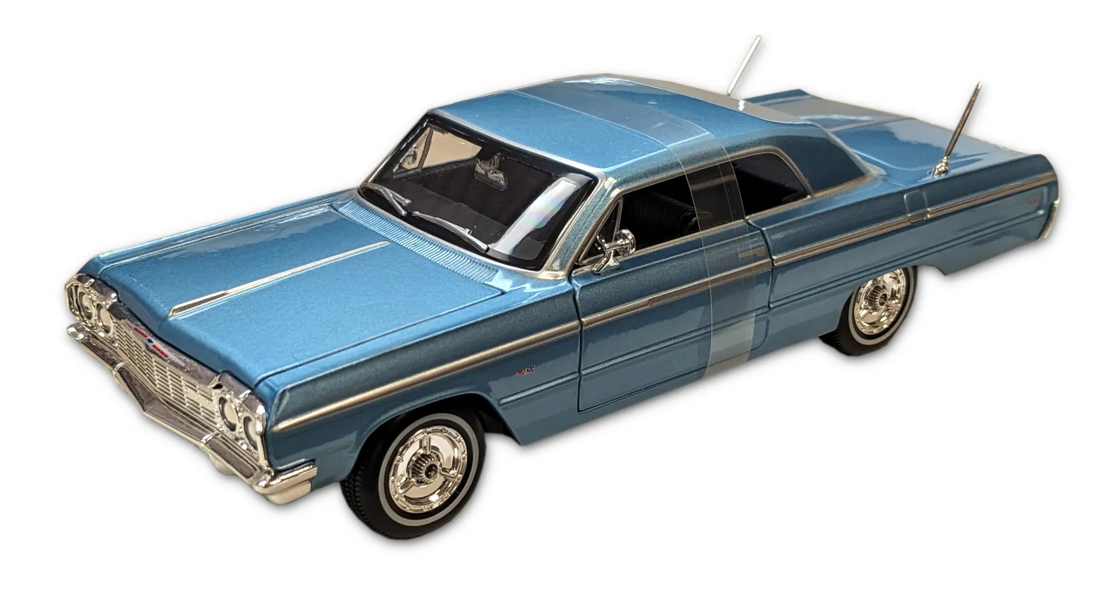 Maisto 32908 - Modellauto - Chevrolet Impala SS '64 (blau, Maßstab 1:26)