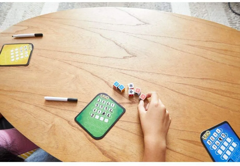 Mattel - UNO - Würfelspiel