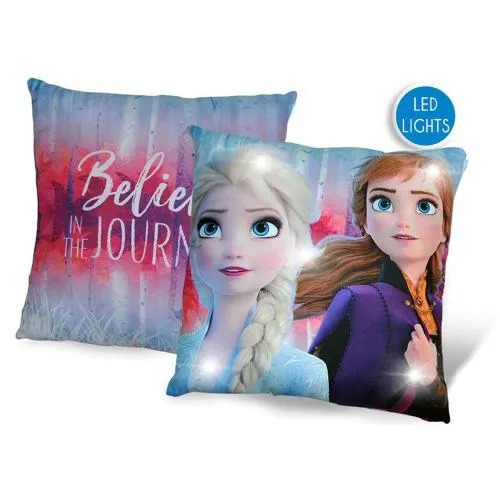 Frozen / Die Eiskönigin II Set Fleece-Decke Silk-Touch (150x100cm) + LED Kissen (40x40cm)