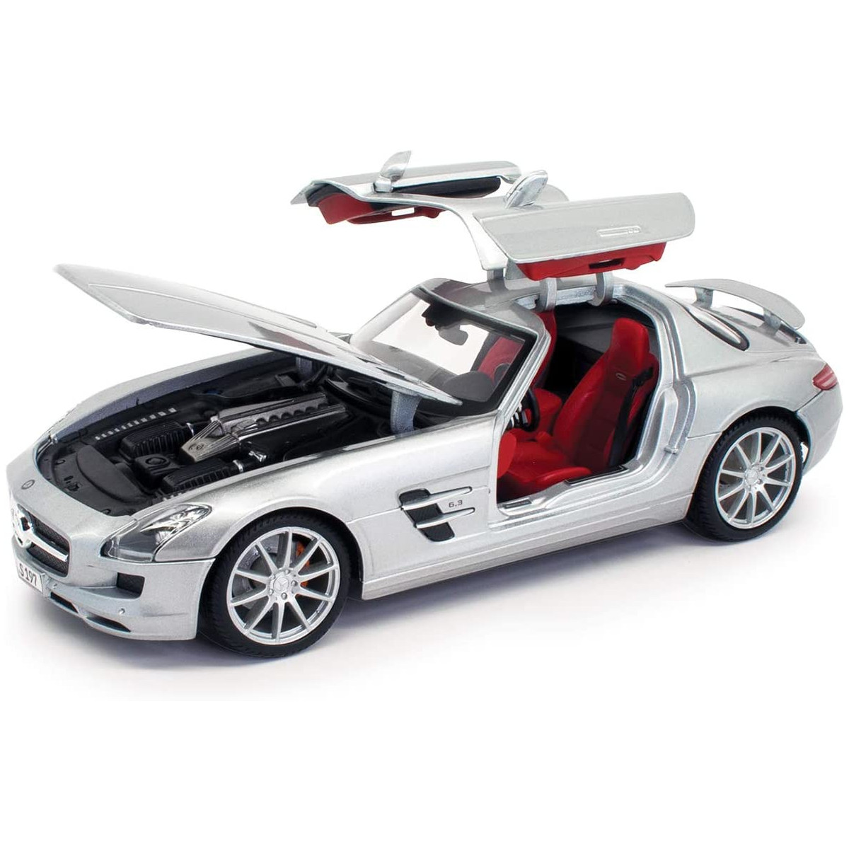 Maisto 31389 - Modellauto - Mercedes SLS AMG (silber, Maßstab 1:18)