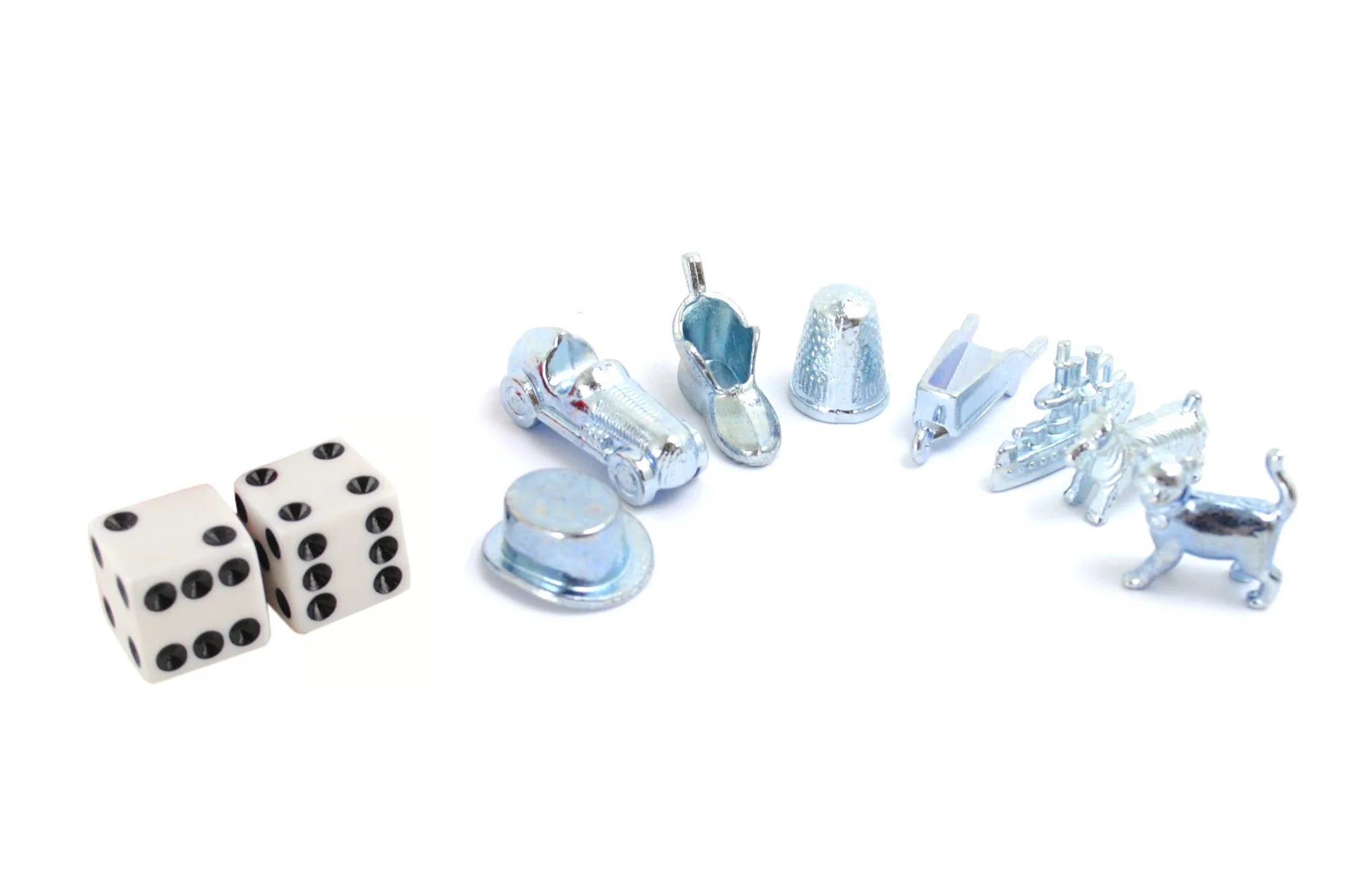 Monopoly Figuren und Würfel (silber, 2 weiße Würfel) Monopoly Figuren und Würfel (silber, 2 weiße Würfel)