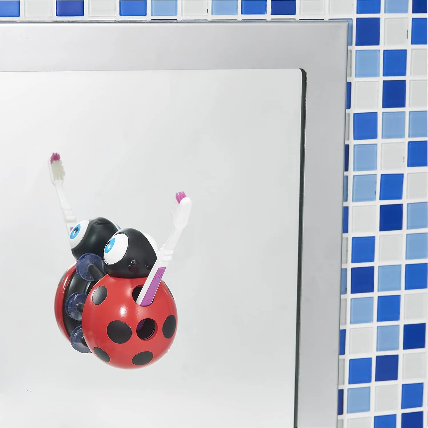 WOW! Stuff - Cocomelon - singender Zahnbürstenhalter Marienkäfer