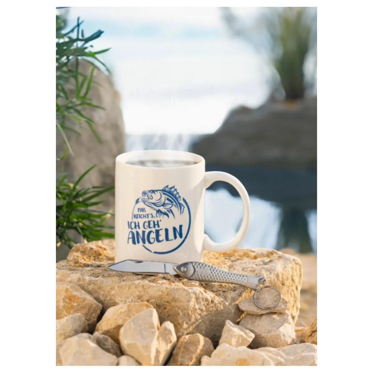 Weltbild 151181307 - Geschenkset Angeln - Tasse und Schlüsselanhänger Messerchen