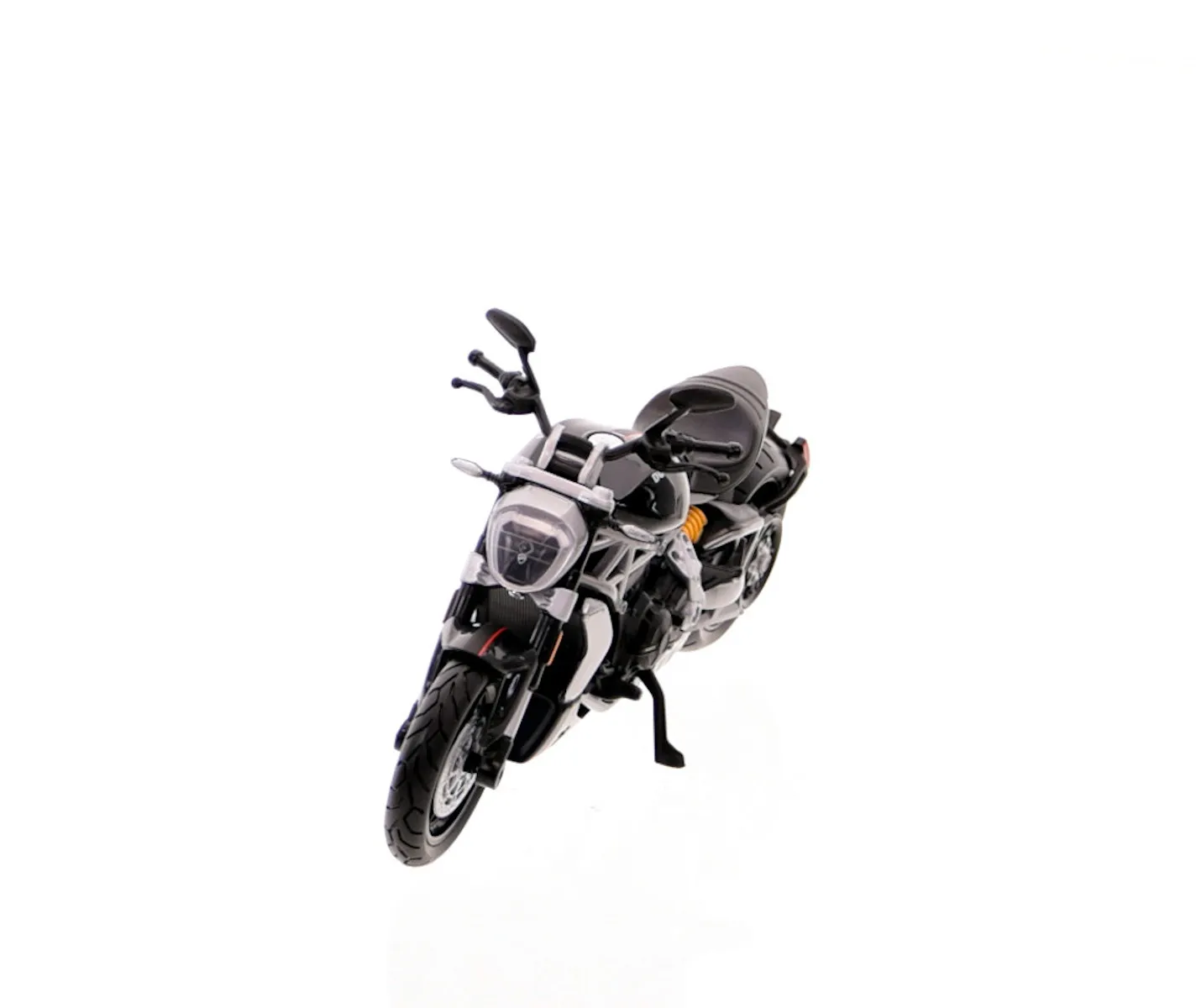 Maisto 5-20101 - Modellmotorrad - Ducati X Diavel S (schwarz, Maßstab 1:12)